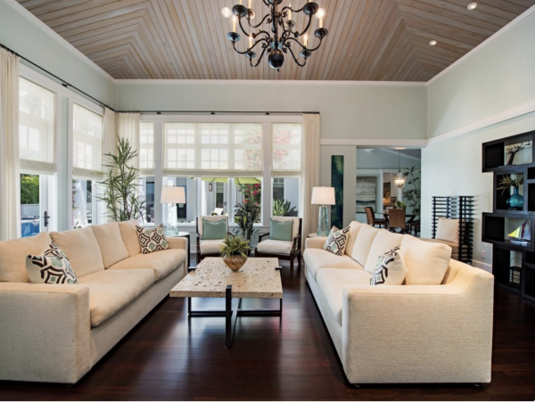 Platinum Four Bedroom Home One Block to the Beach in Naples