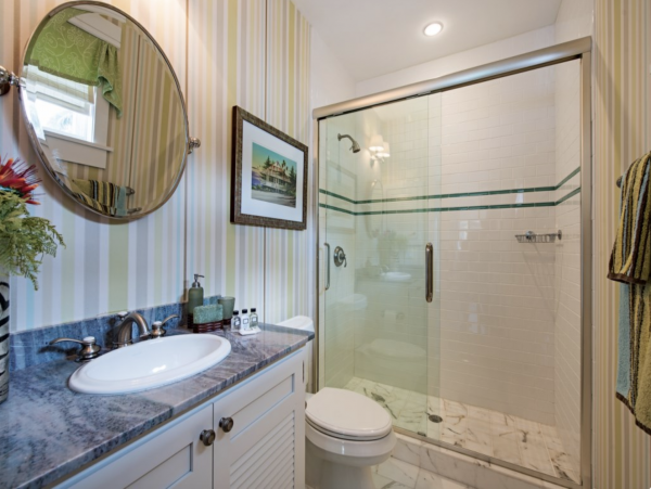 Platinum Four Bedroom Home One Block to the Beach in Naples