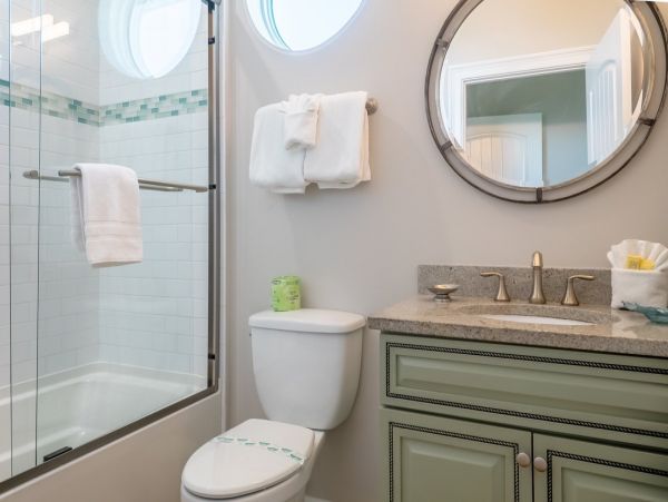 Luxury Holmes Beach Six Bedroom Vacation Homes Sleeps 12