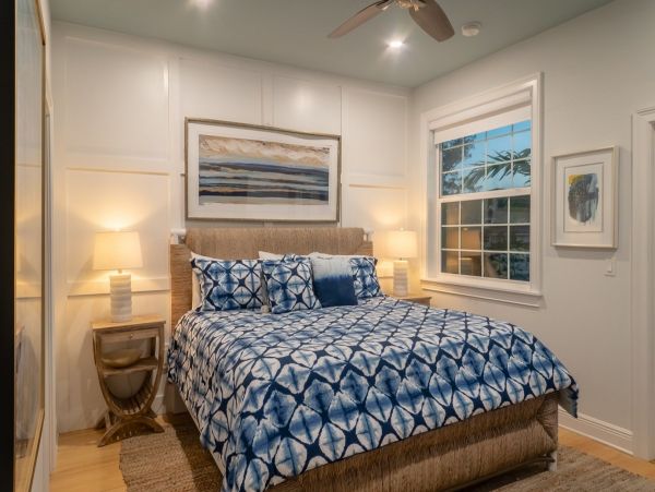 Luxury Holmes Beach Six Bedroom Vacation Homes Sleeps 12