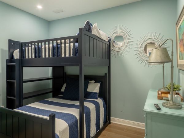 Luxury Holmes Beach Six Bedroom Vacation Homes Sleeps 12