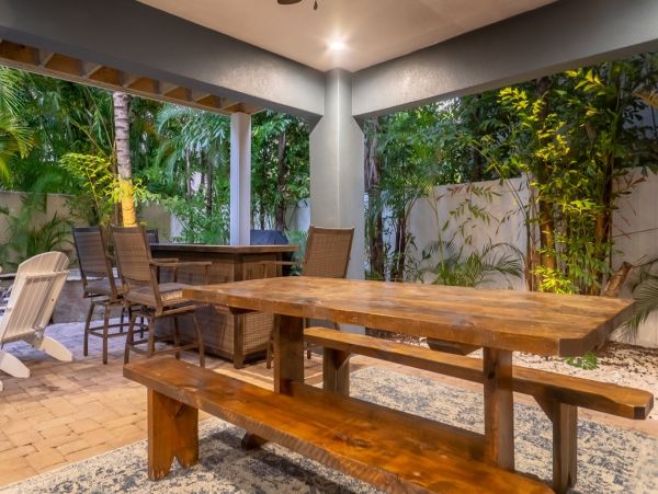 Luxury Holmes Beach Six Bedroom Vacation Homes Sleeps 12
