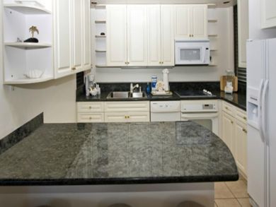 Walk to Beach One Bedroom Rental in Wailea with Ocean View