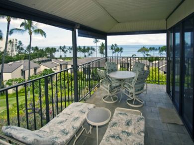 Walk to Beach One Bedroom Rental in Wailea with Ocean View