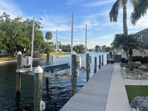 Luxury Canal Front Home Near Anna Maria Beaches - Four Bedroom Pool & Water Views