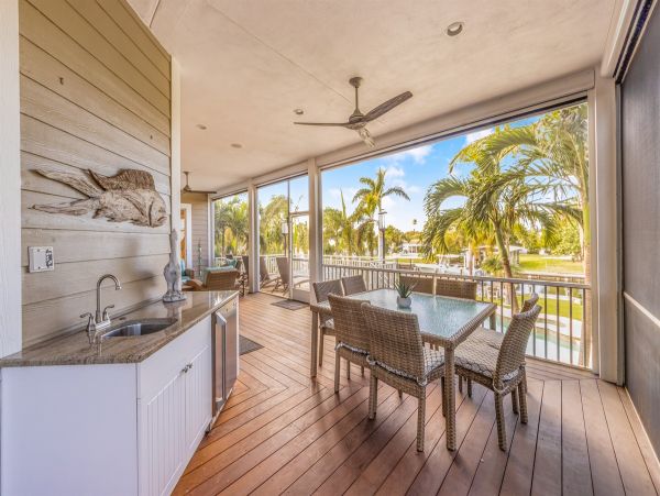 Luxury Canal Front Home Near Anna Maria Beaches - Four Bedroom Pool & Water Views