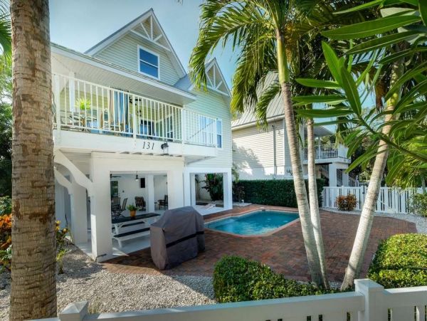 Anna Maria Island Holmes Beach Home 906454