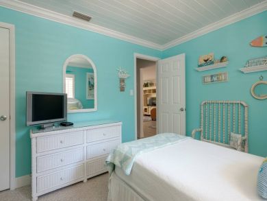 Charming 2 Bedroom Condo on Longboat Key