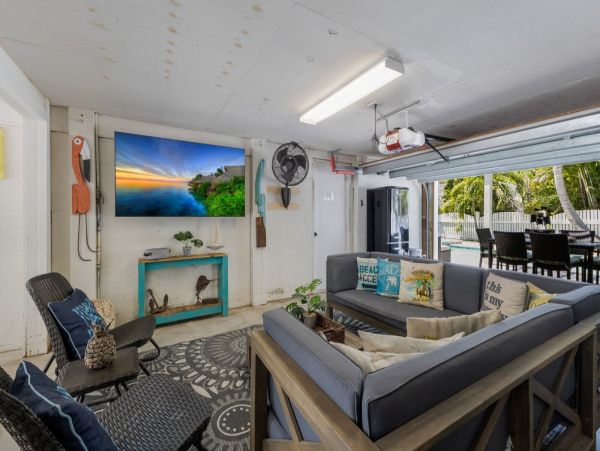 Anna Maria Vacation Home Sleeps Six Guests Private Pool