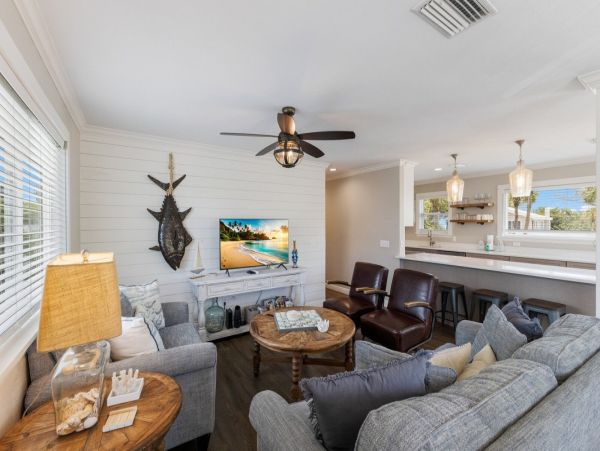 Anna Maria Vacation Home Sleeps Six Guests Private Pool
