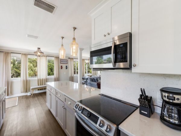 Anna Maria Vacation Home Sleeps Six Guests Private Pool