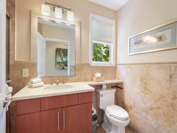 Gulf & Bay View Three Bedroom Rental Home in Bradenton Beach