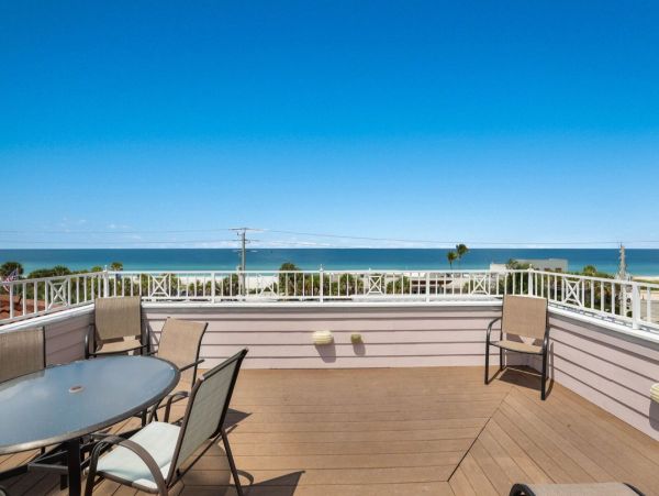 Gulf & Bay View Three Bedroom Rental Home in Bradenton Beach