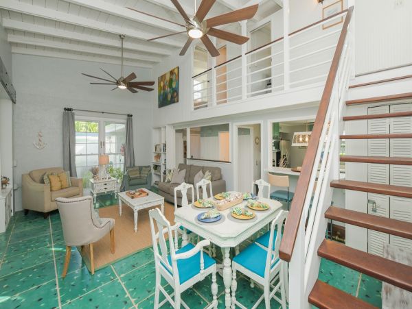 Beautiful Holmes Beach Vacation Rental Home with Pool