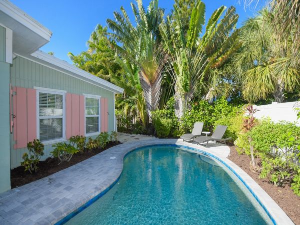 Beautiful Holmes Beach Vacation Rental Home with Pool