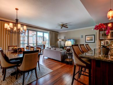 Luxury Three Bedroom Beach Condo Sleeps 8 Communal Pool
