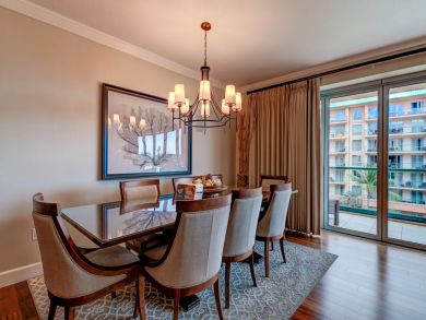 Luxury Three Bedroom Beach Condo Sleeps 8 Communal Pool
