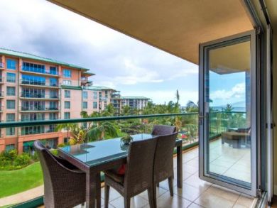 Luxury Three Bedroom Beach Condo Sleeps 8 Communal Pool