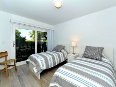Holmes Beach Luxury Vacation Rental Condo Three Bedrooms