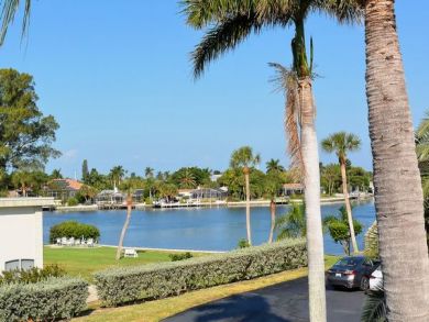Anna Maria Island Holmes Beach Condo 906477 Anna Maria Island Holmes Beach Condo 906477