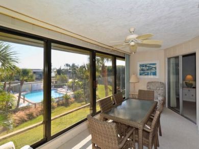 Anna Maria Island Holmes Beach Condo 906477 Anna Maria Island Holmes Beach Condo 906477