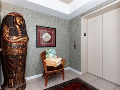 Spacious Three Bedroom Vacation Beach Condo Sleeps 8