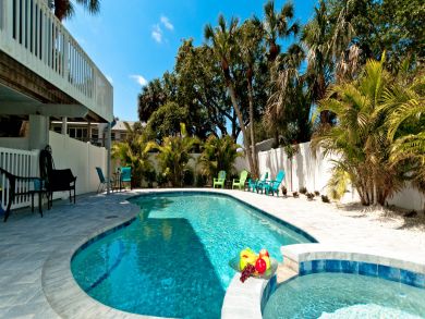 Anna Maria Island Sleeps 6 Pool Home Anna Maria Island Sleeps 6 Pool Home