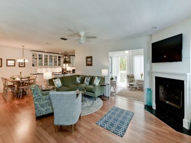 Anna Maria Island Sleeps 6 Pool Home Anna Maria Island Sleeps 6 Pool Home