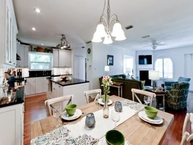 Anna Maria Island Sleeps 6 Pool Home Anna Maria Island Sleeps 6 Pool Home