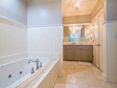 Luxury Four Bedroom Vacation Condo - Wonderful Views