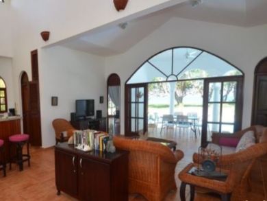 Luxury Four Bedroom Beach Vacation Villa