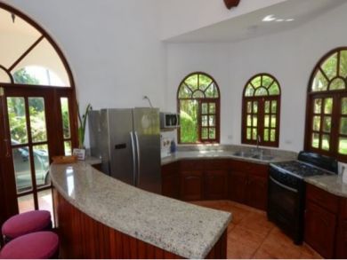 Luxury Four Bedroom Beach Vacation Villa