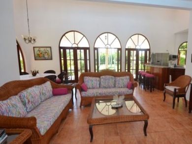 Luxury Four Bedroom Beach Vacation Villa