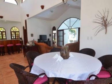 Luxury Four Bedroom Beach Vacation Villa