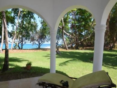 Luxury Four Bedroom Beach Vacation Villa