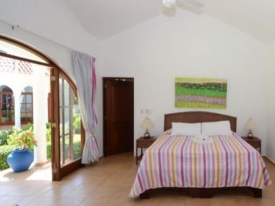 Luxury Four Bedroom Beach Vacation Villa