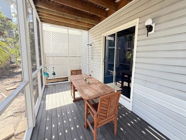 Anna Maria 3 Bedroom Vacation Home Sleeps 6 Guests