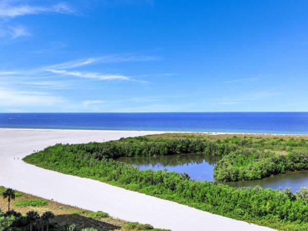 Marco Island Beach Vacation Two Bedroom Condo