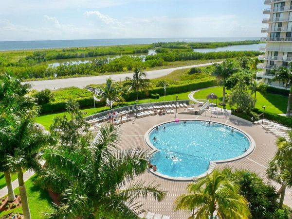 Marco Island Beach Vacation Two Bedroom Condo