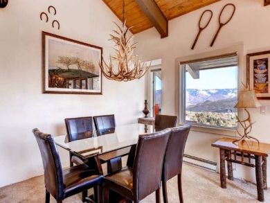 Aspen Condo 906500