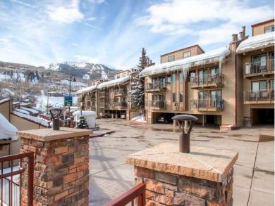 Aspen Condo 906500