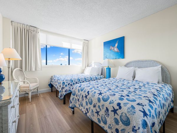 Siesta Key Beachfront Condo Rental - Florida Gulf Coast Vacation Condo