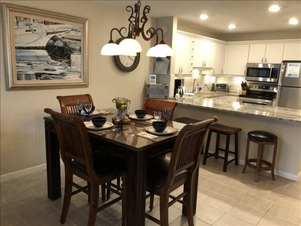 Anna Maria Gulf Front Vacation Condo Just 25 Steps to Beach!