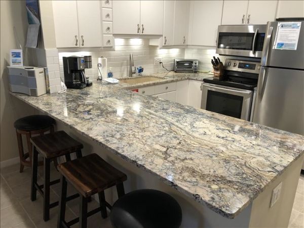 Anna Maria Gulf Front Vacation Condo Just 25 Steps to Beach!