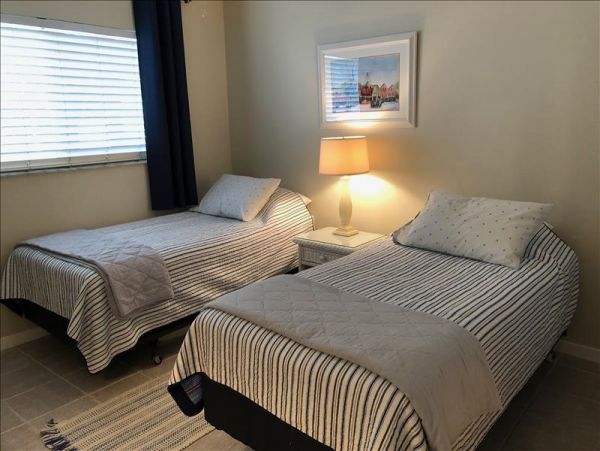Anna Maria Gulf Front Vacation Condo Just 25 Steps to Beach!