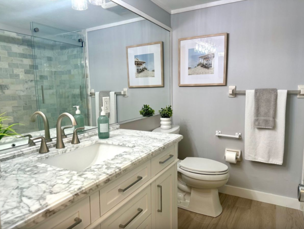Anna Maria Gulf Front Vacation Condo Just 25 Steps to Beach!