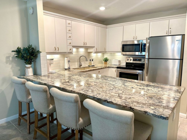 Anna Maria Gulf Front Vacation Condo Just 25 Steps to Beach!