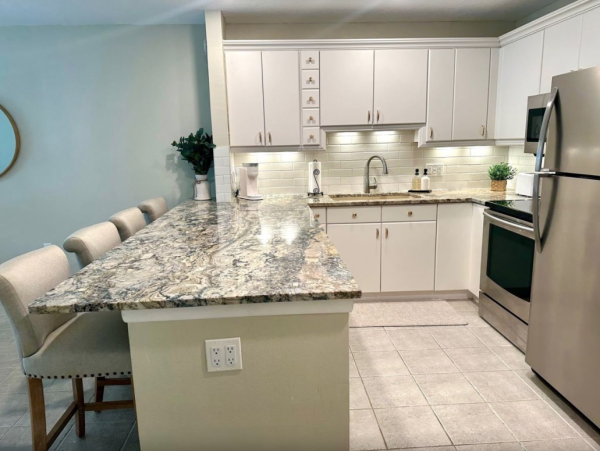 Anna Maria Gulf Front Vacation Condo Just 25 Steps to Beach!