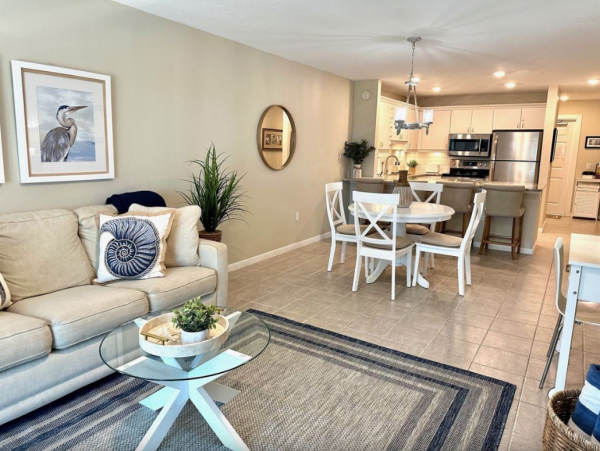 Anna Maria Gulf Front Vacation Condo Just 25 Steps to Beach!
