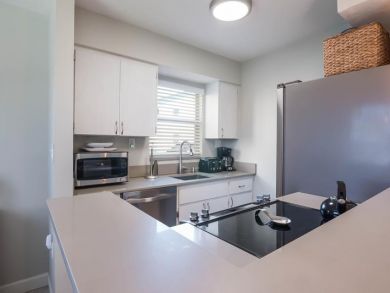 Anna Maria Two Bedroom Canal View Vacation Condo Sleeps 4